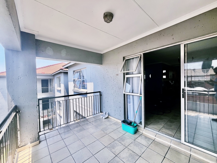 2 Bedroom Property for Sale in Bardene Gauteng