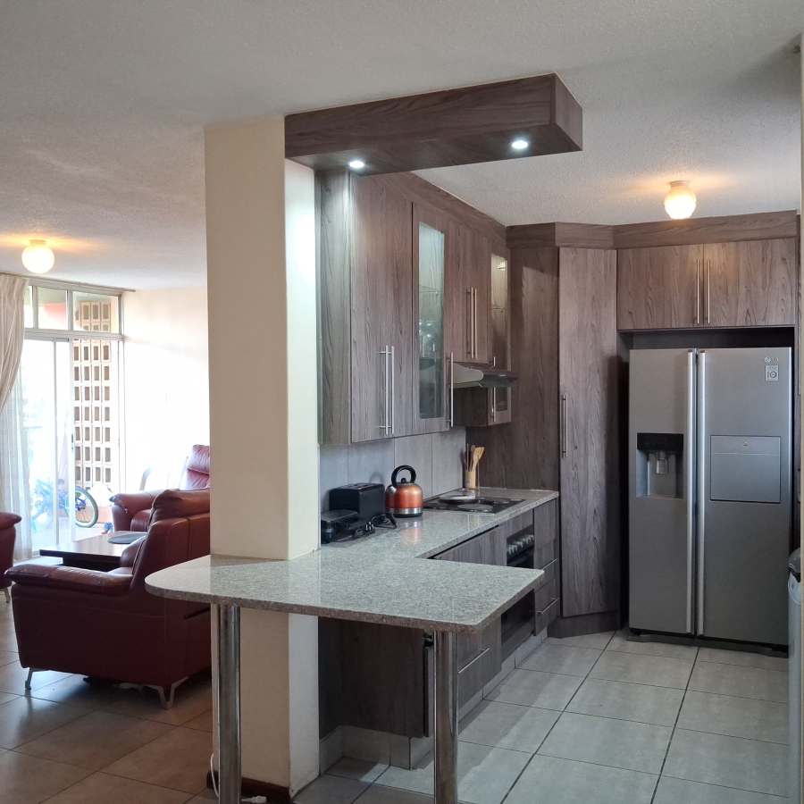 3 Bedroom Property for Sale in Sunnyside Gauteng