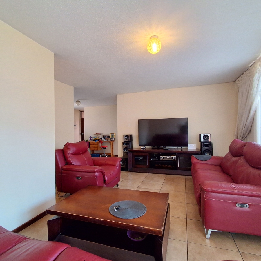 3 Bedroom Property for Sale in Sunnyside Gauteng