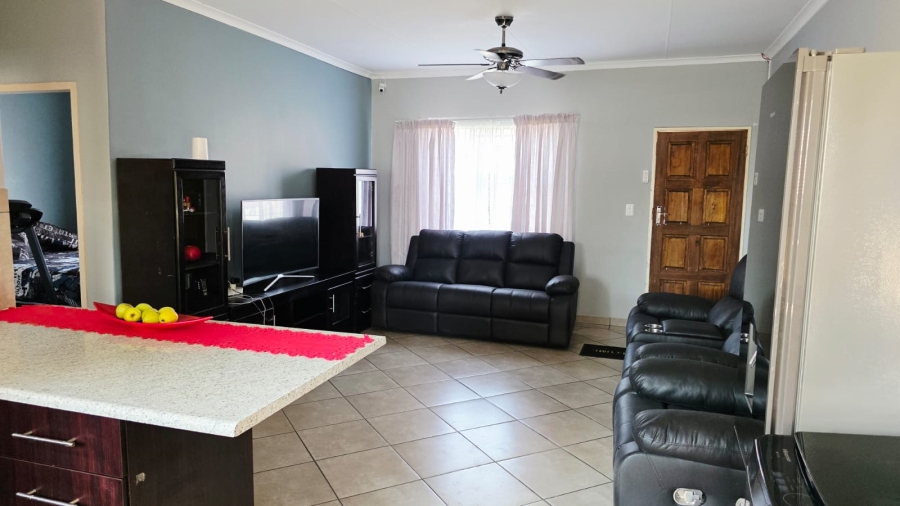 2 Bedroom Property for Sale in Riversdale Gauteng