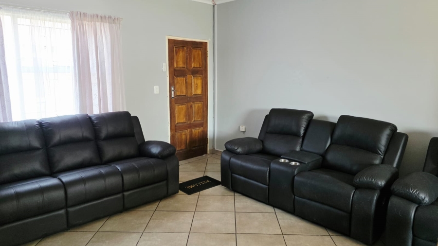 2 Bedroom Property for Sale in Riversdale Gauteng