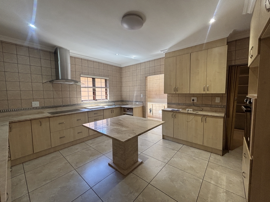 4 Bedroom Property for Sale in Hughes Gauteng