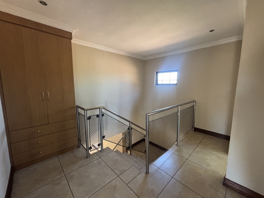 4 Bedroom Property for Sale in Hughes Gauteng