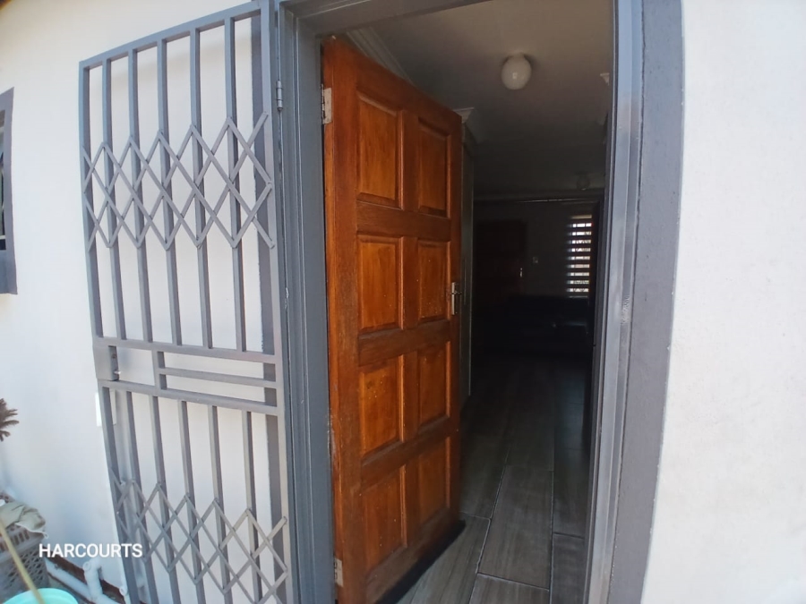 3 Bedroom Property for Sale in Mamelodi East Gauteng