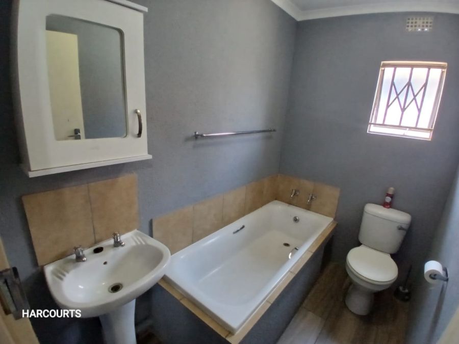 3 Bedroom Property for Sale in Mamelodi East Gauteng