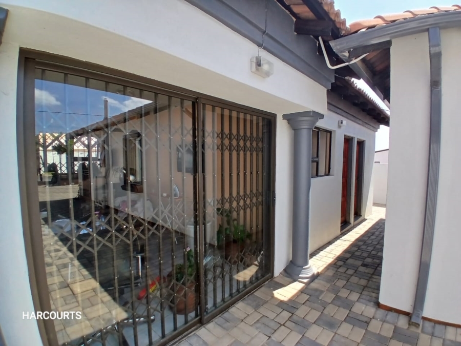 3 Bedroom Property for Sale in Mamelodi East Gauteng