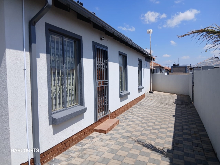 3 Bedroom Property for Sale in Mamelodi East Gauteng