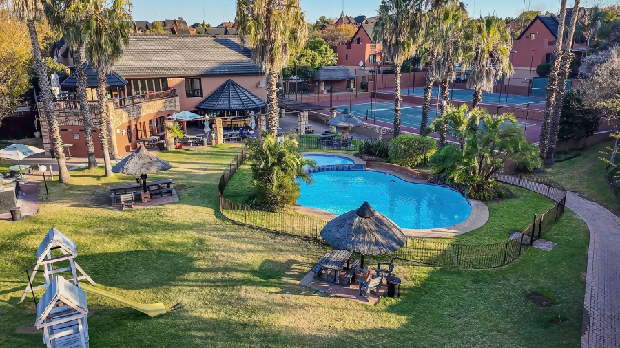 2 Bedroom Property for Sale in Magaliessig Gauteng