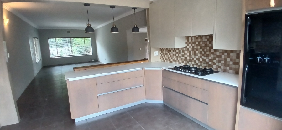4 Bedroom Property for Sale in Raceview Gauteng