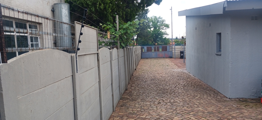 4 Bedroom Property for Sale in Raceview Gauteng
