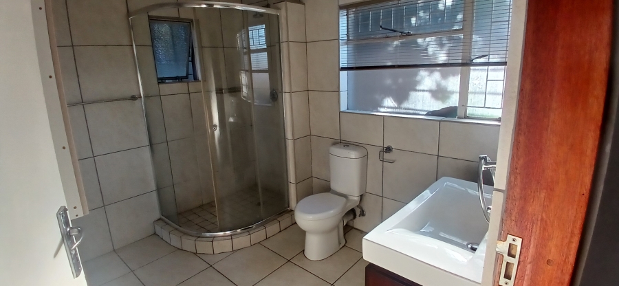 4 Bedroom Property for Sale in Raceview Gauteng