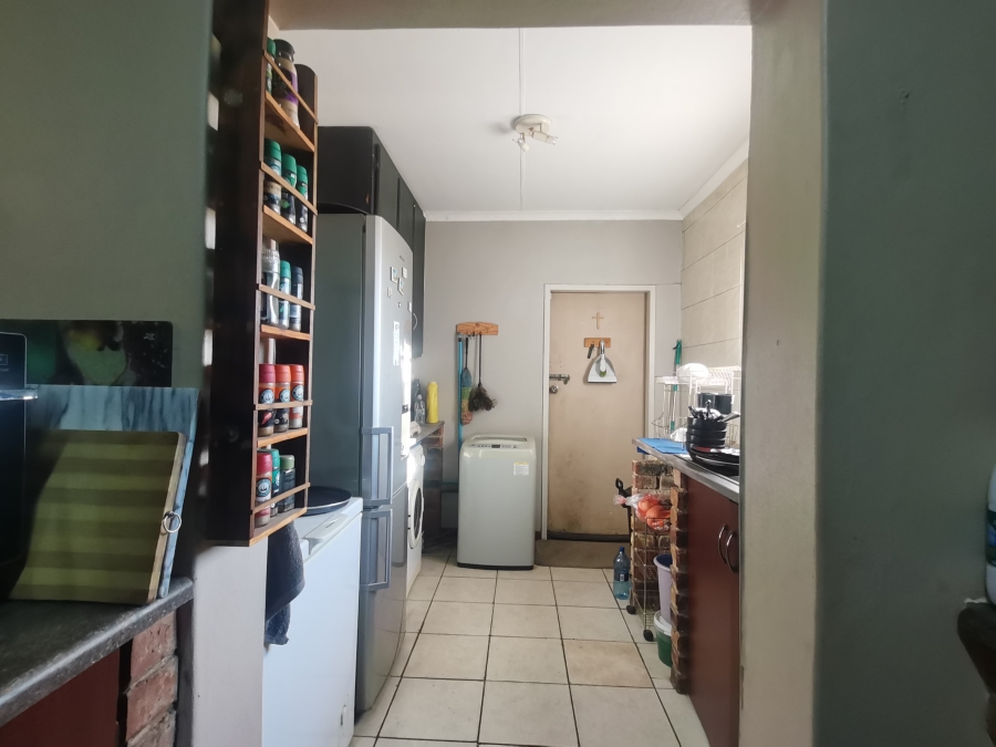 3 Bedroom Property for Sale in Vaaloewer Gauteng