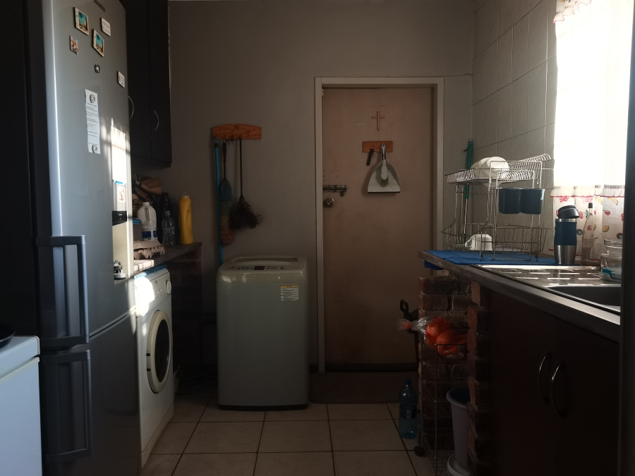 3 Bedroom Property for Sale in Vaaloewer Gauteng