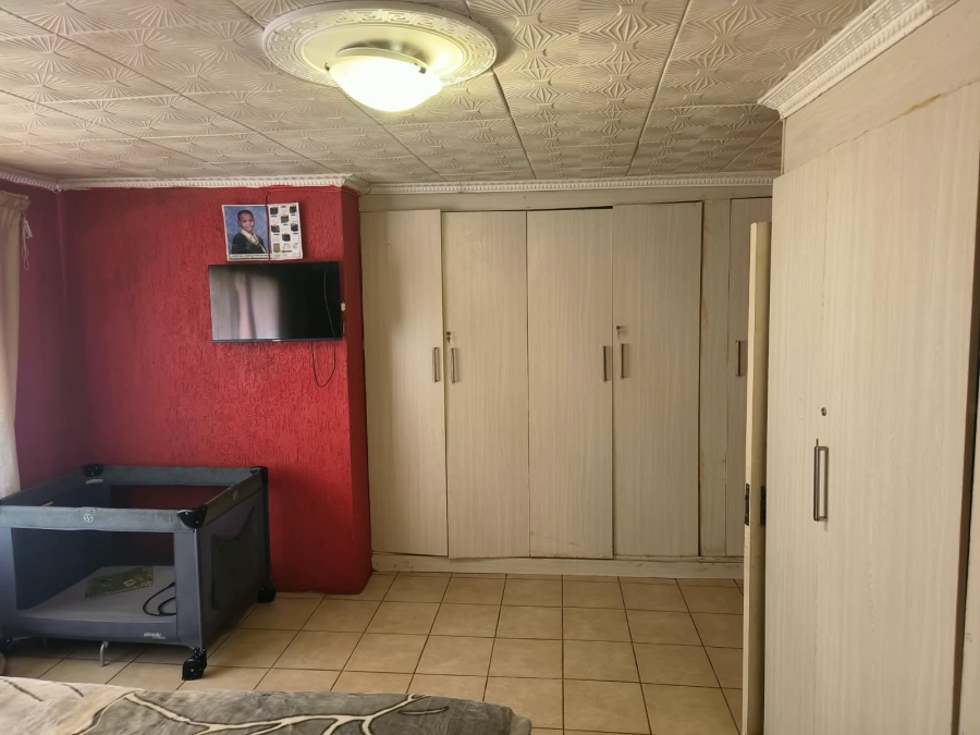 4 Bedroom Property for Sale in Spruit View Gauteng