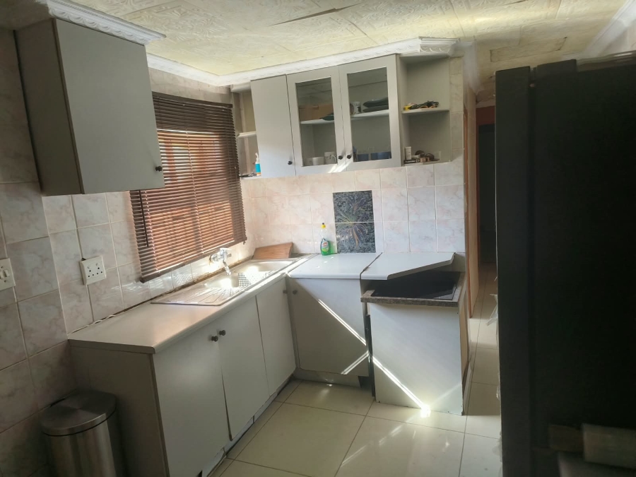 4 Bedroom Property for Sale in Spruit View Gauteng
