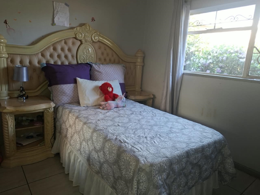 5 Bedroom Property for Sale in Three Rivers Gauteng