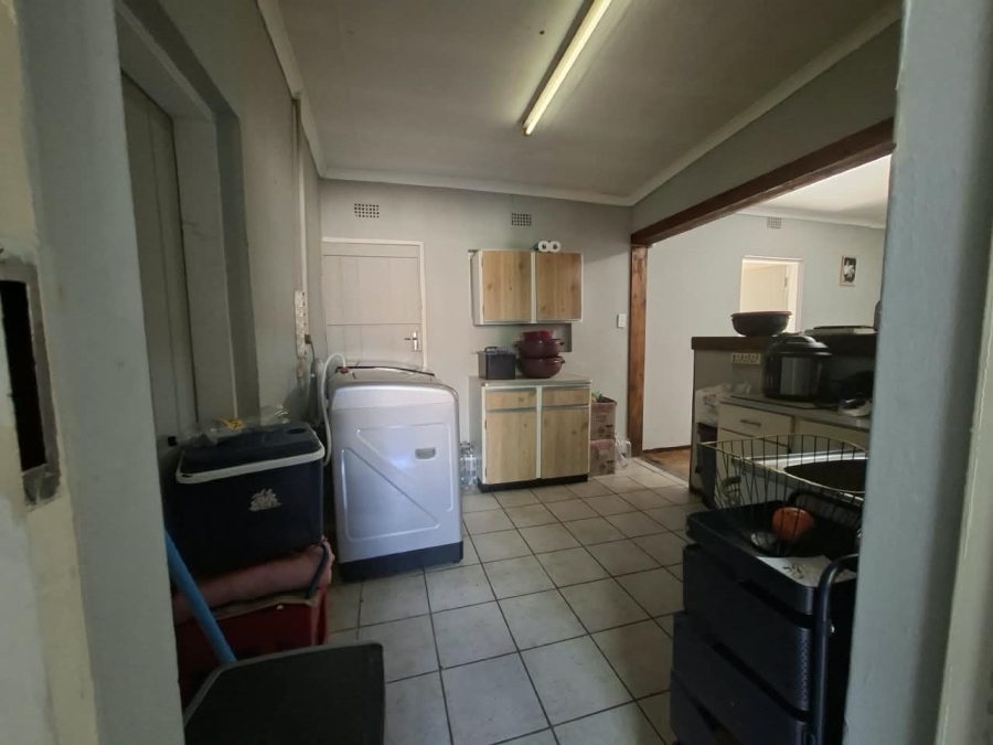 5 Bedroom Property for Sale in Three Rivers Gauteng