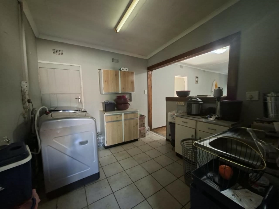 5 Bedroom Property for Sale in Three Rivers Gauteng