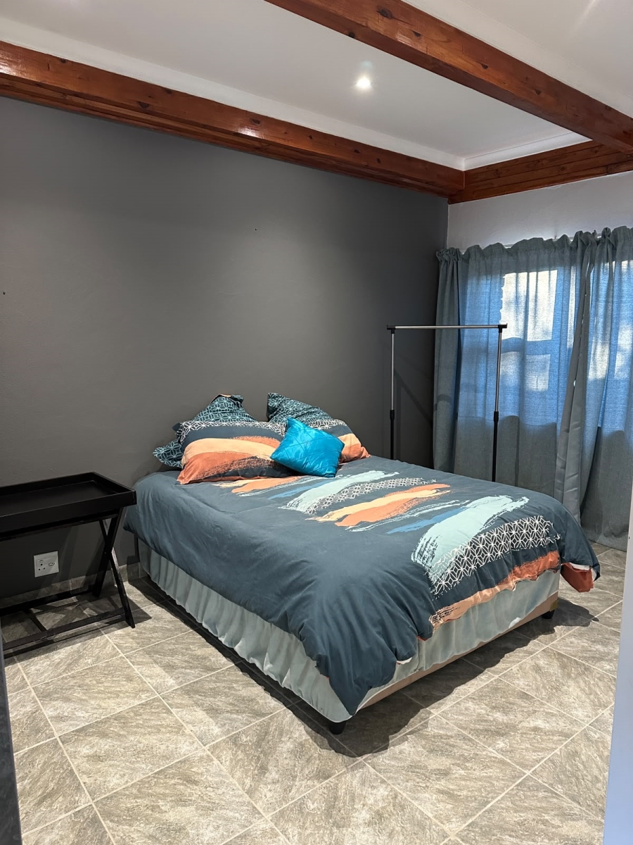 5 Bedroom Property for Sale in Clubview Gauteng