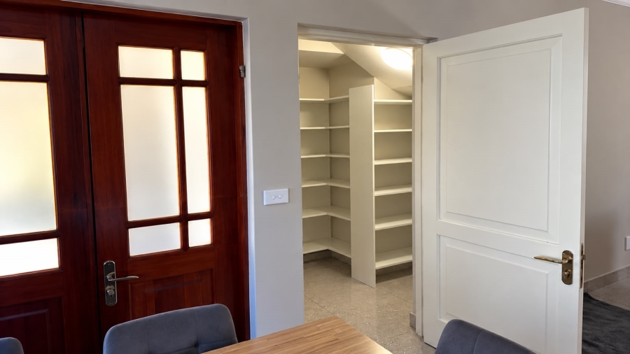 To Let 3 Bedroom Property for Rent in Heritage Hill Gauteng
