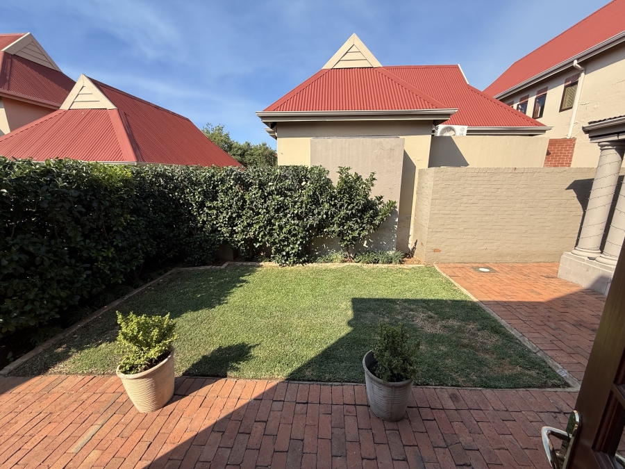To Let 3 Bedroom Property for Rent in Heritage Hill Gauteng