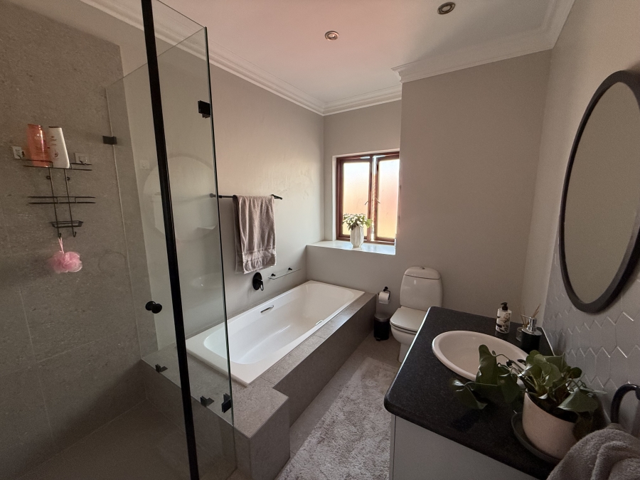 To Let 3 Bedroom Property for Rent in Heritage Hill Gauteng