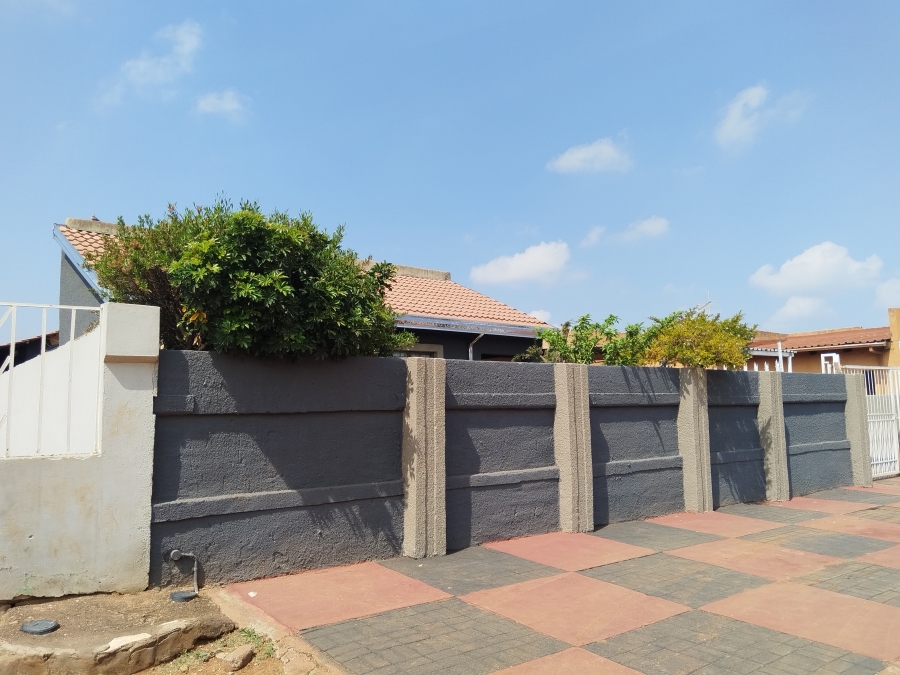 3 Bedroom Property for Sale in Evaton North Gauteng