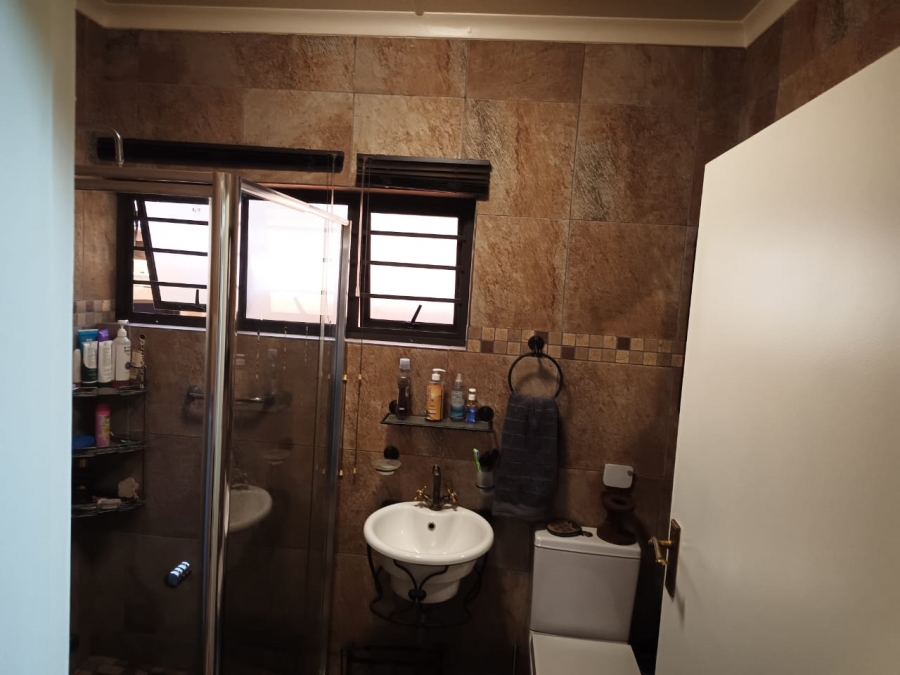 4 Bedroom Property for Sale in Alan Manor Gauteng
