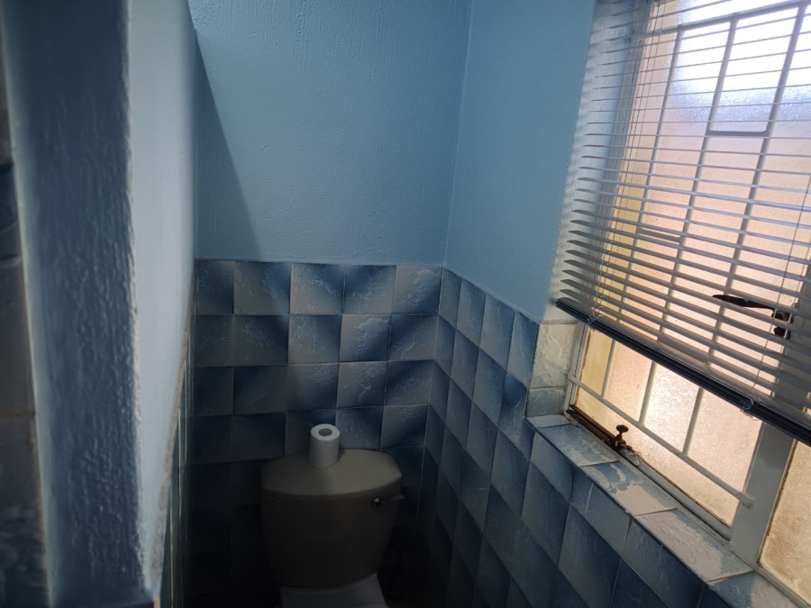 4 Bedroom Property for Sale in Alan Manor Gauteng
