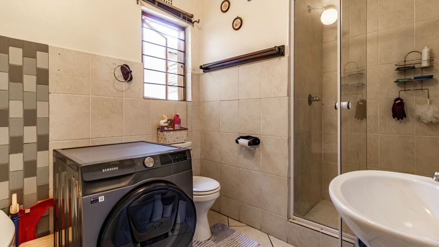 3 Bedroom Property for Sale in Northwold Gauteng