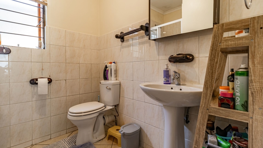3 Bedroom Property for Sale in Northwold Gauteng
