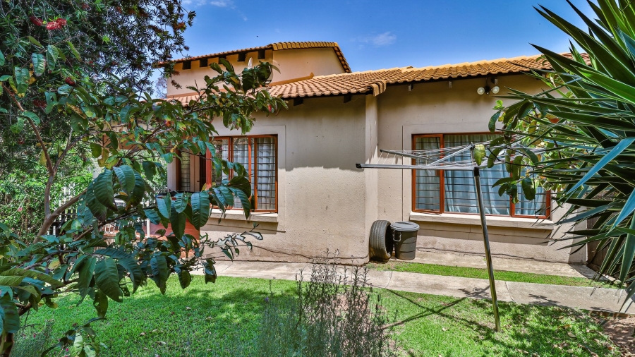 3 Bedroom Property for Sale in Northwold Gauteng