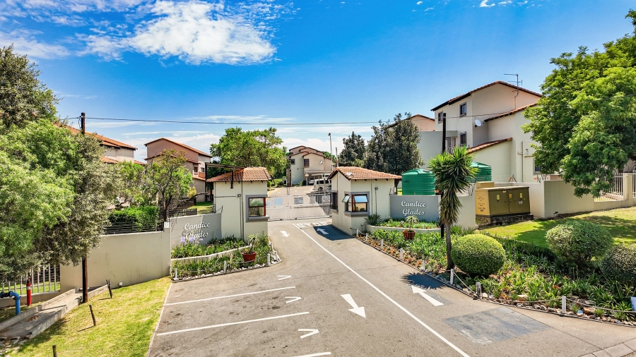 3 Bedroom Property for Sale in Northwold Gauteng
