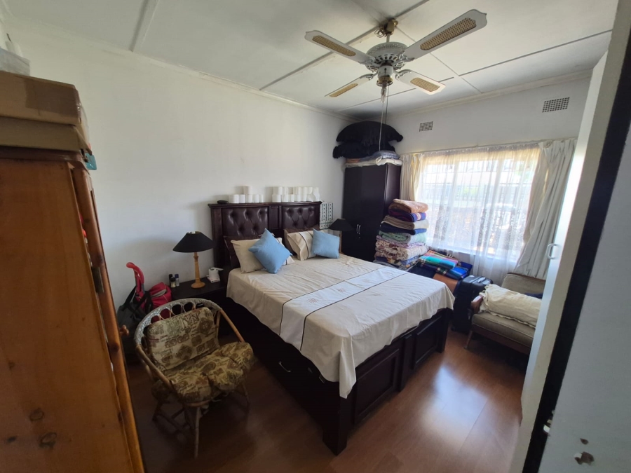 1 Bedroom Property for Sale in Crown Gardens Gauteng