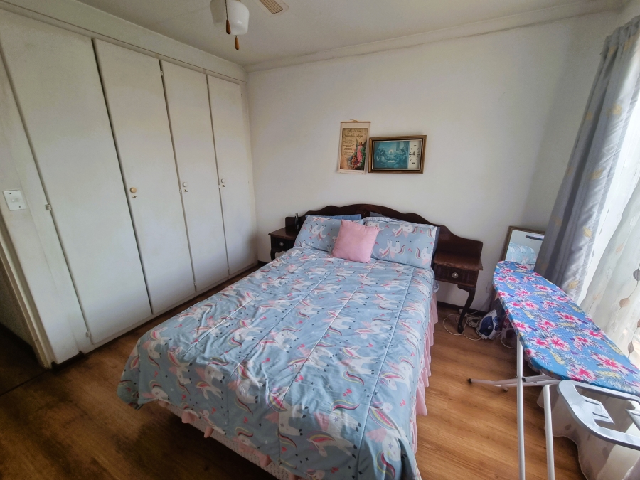 3 Bedroom Property for Sale in Die Wilgers Gauteng