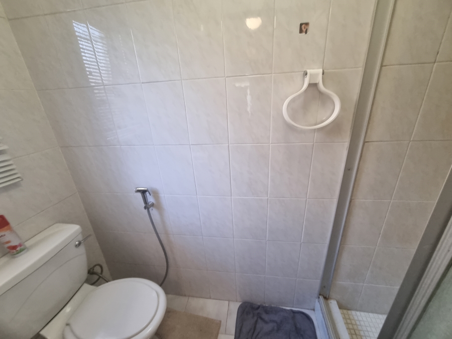 3 Bedroom Property for Sale in Die Wilgers Gauteng