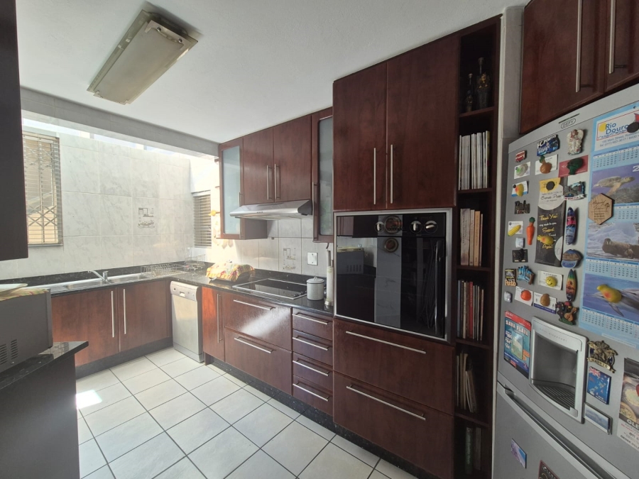 3 Bedroom Property for Sale in Bassonia Gauteng