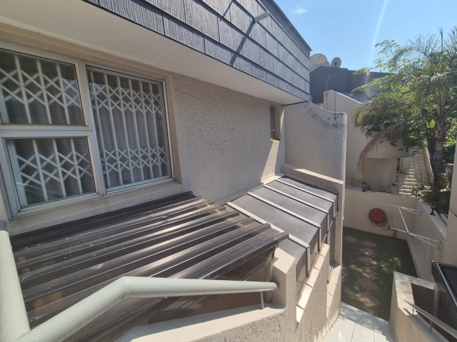 3 Bedroom Property for Sale in Bassonia Gauteng