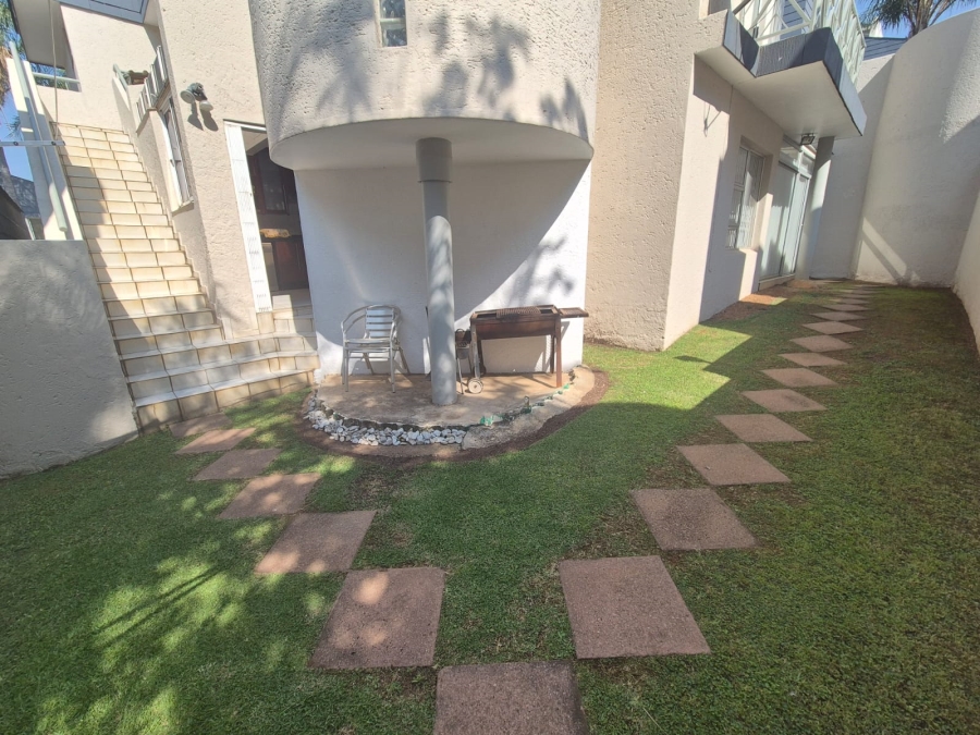 3 Bedroom Property for Sale in Bassonia Gauteng
