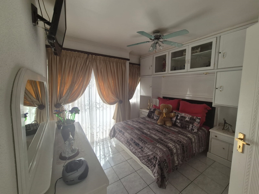 3 Bedroom Property for Sale in Bassonia Gauteng