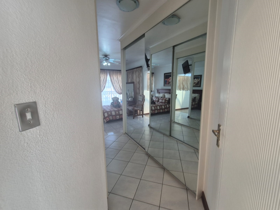 3 Bedroom Property for Sale in Bassonia Gauteng