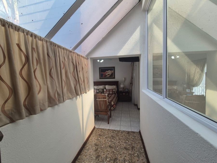 3 Bedroom Property for Sale in Bassonia Gauteng