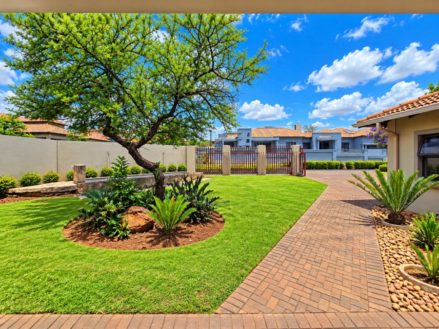 4 Bedroom Property for Sale in Pebble Rock Golf Village Gauteng