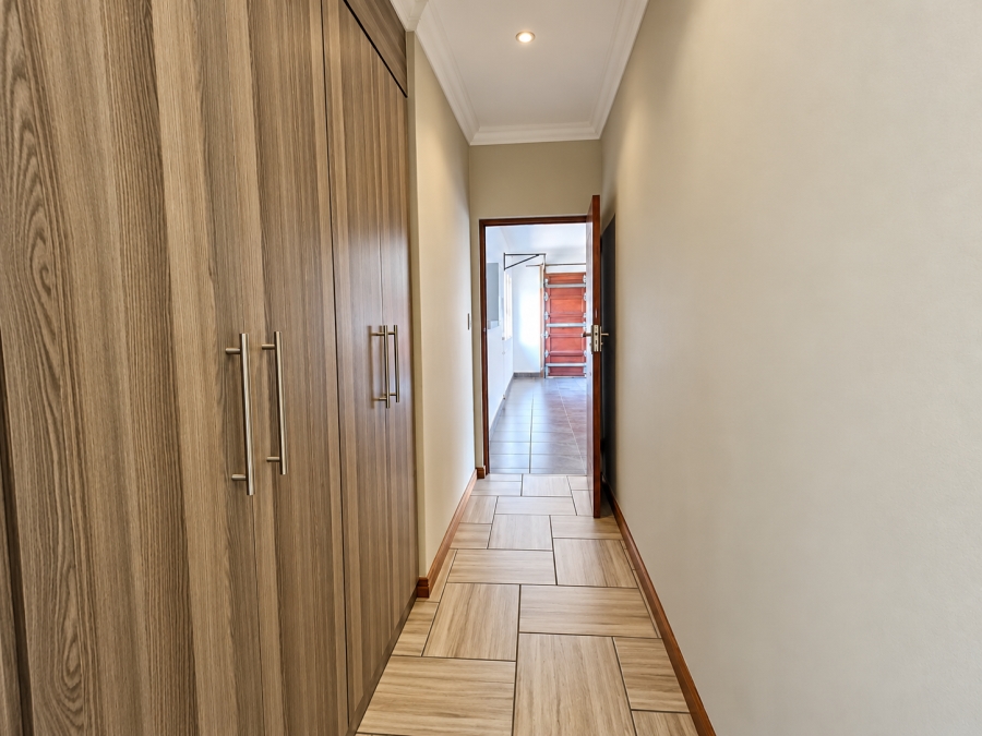4 Bedroom Property for Sale in Pebble Rock Golf Village Gauteng