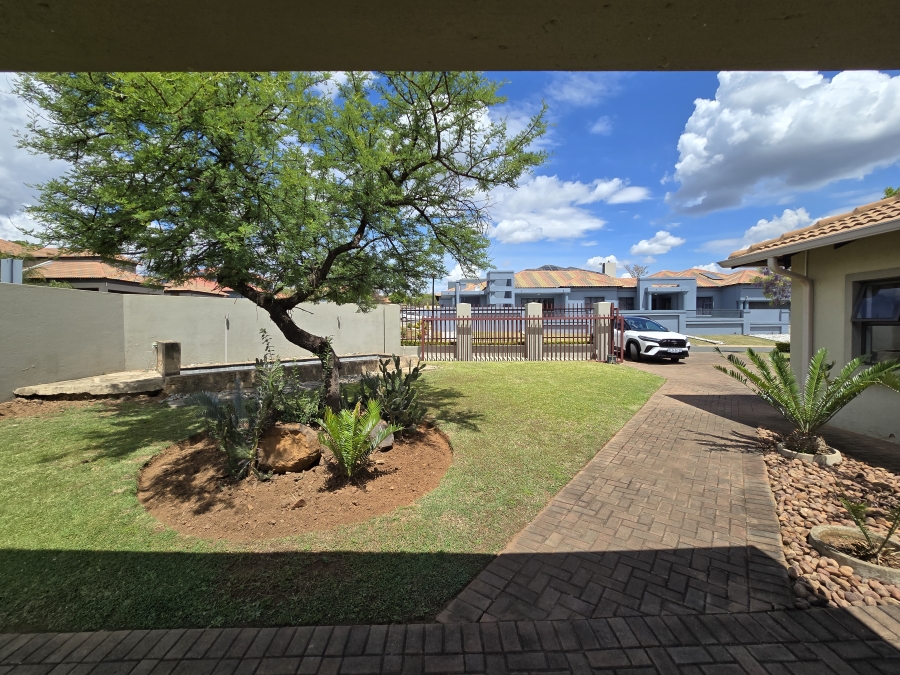 4 Bedroom Property for Sale in Pebble Rock Golf Village Gauteng