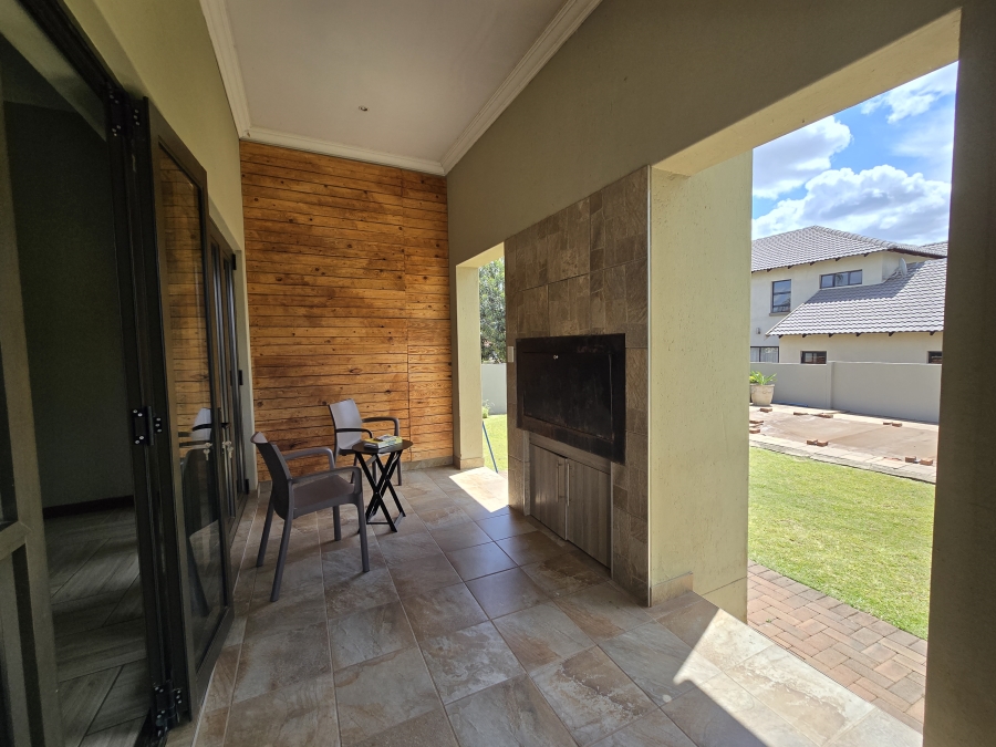 4 Bedroom Property for Sale in Pebble Rock Golf Village Gauteng