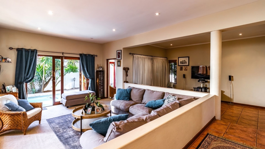 4 Bedroom Property for Sale in Douglasdale Gauteng