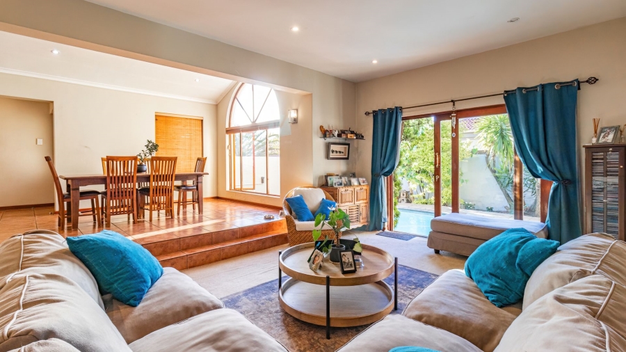 4 Bedroom Property for Sale in Douglasdale Gauteng