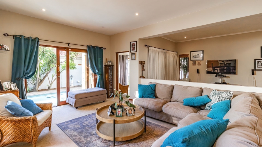4 Bedroom Property for Sale in Douglasdale Gauteng