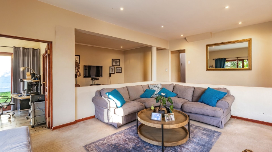 4 Bedroom Property for Sale in Douglasdale Gauteng